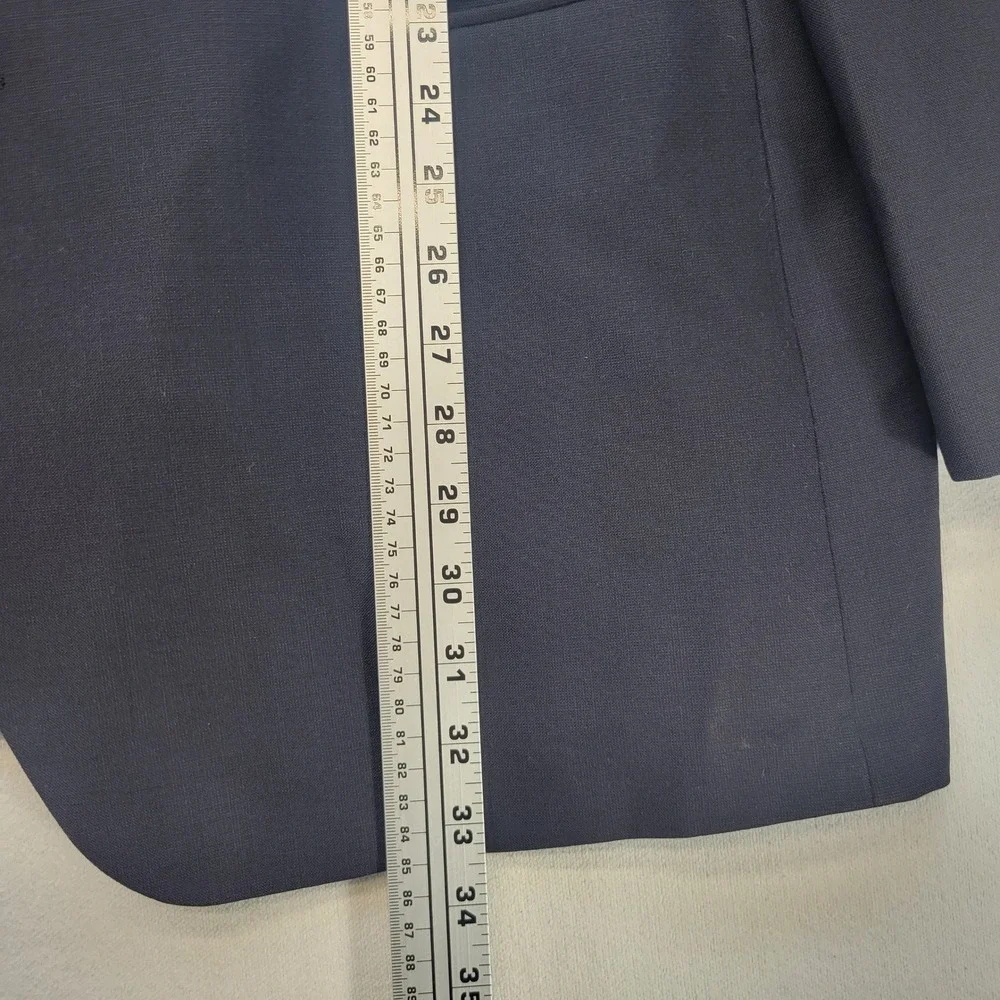 Brooks Brothers note some